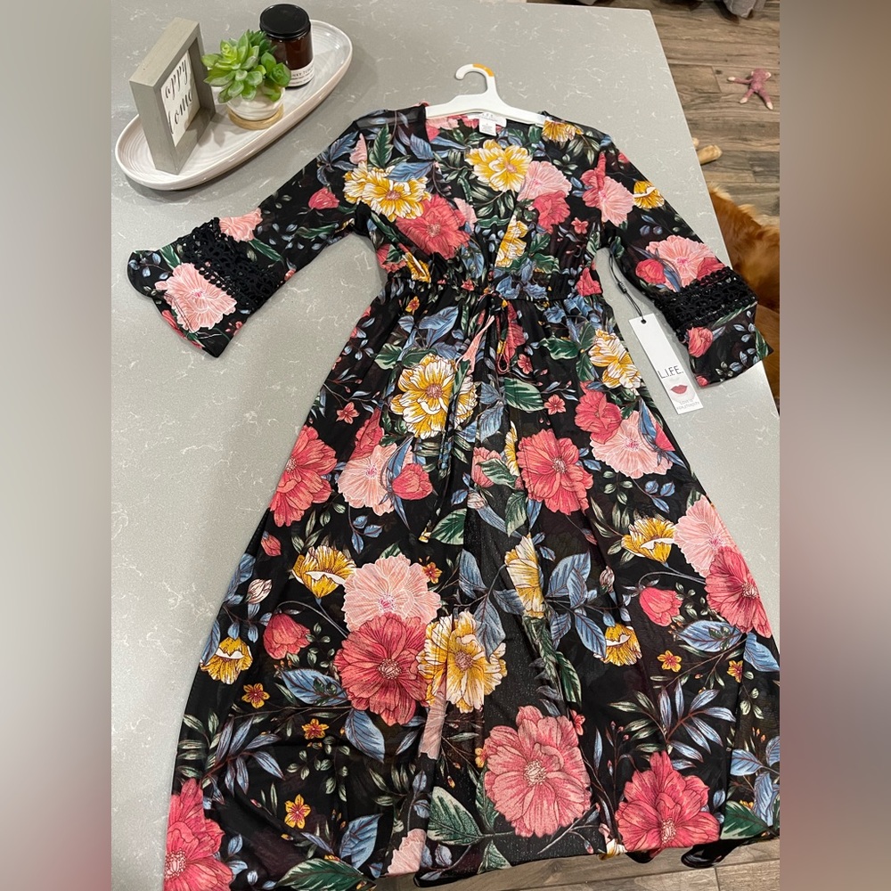 L.I.F.E. Love is for Eternity, BOHO kimono cover up, kimono, Small, NWT.